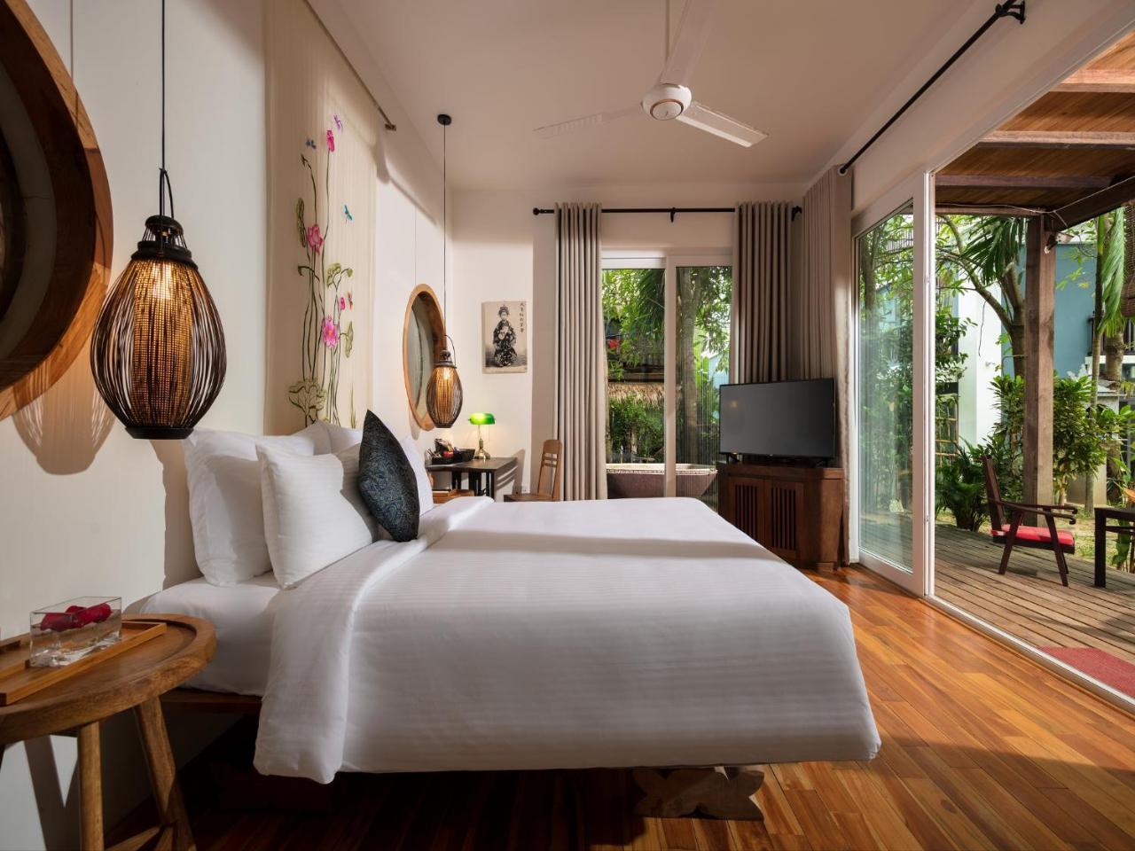Aira Boutique Hoi An Hotel & Villa Exterior photo